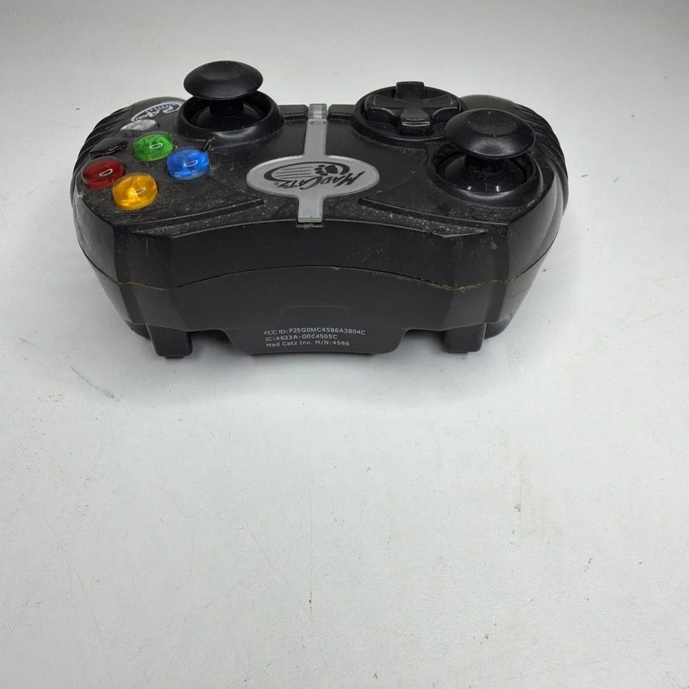 Mad Catz Gamestop Wireless XBOX Controller 4586 Black